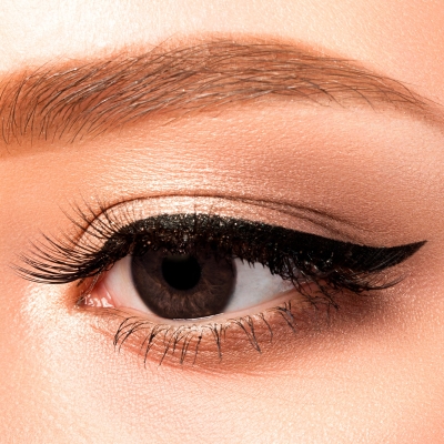 Delineador De Ojos Vogue x1.2 ml negro resist.