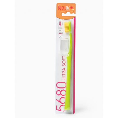 Cepillo Dental Bucal Tac 5680 con Capuchon Ultra Soft x 1 Unidad
