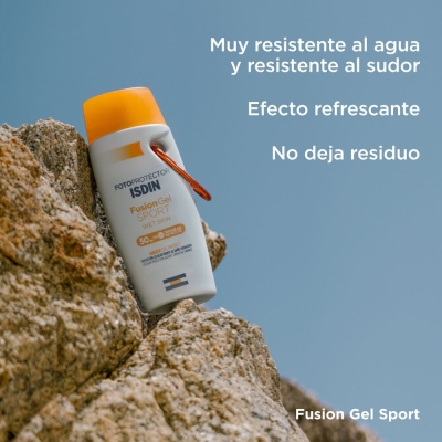 Fotoprotector Isdin SPF50+ Fusion Gel Wet Skin Sport Protector Solar x 100 ml