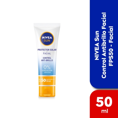 Combo Nivea Protección Solar Facial Anti Brillo y Tratamiento 